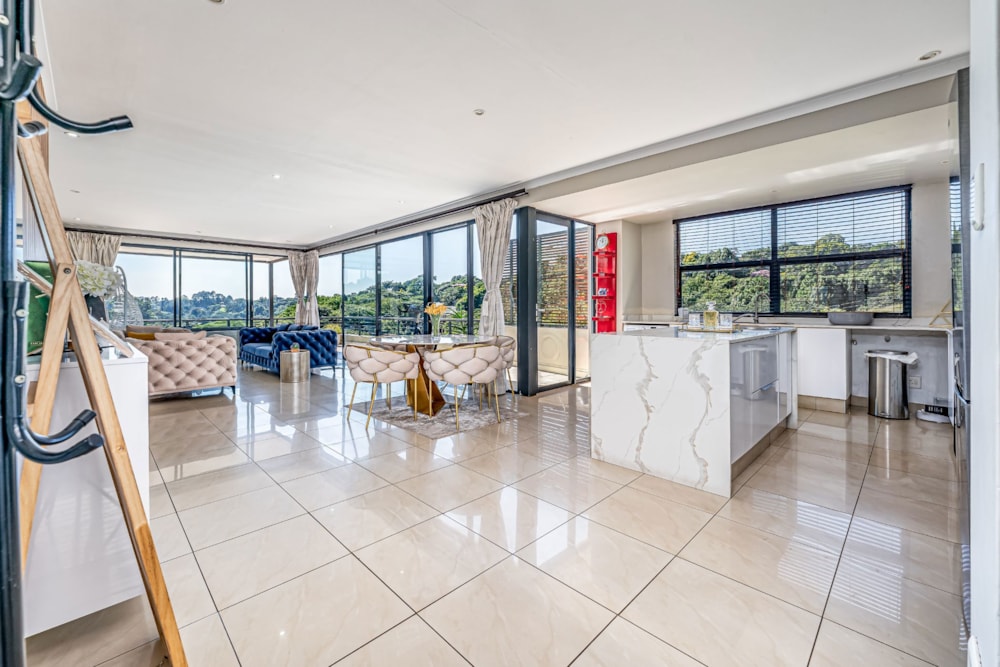 Apartment for sale in Gillitts - 1KF1735453