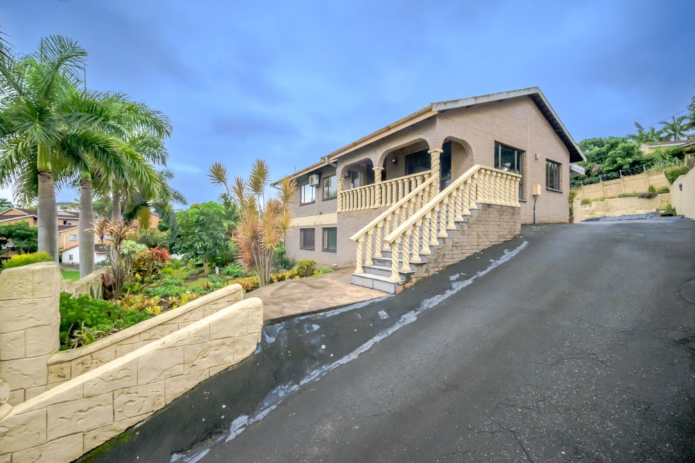 House for sale in Effingham Heights - 1ND1732350