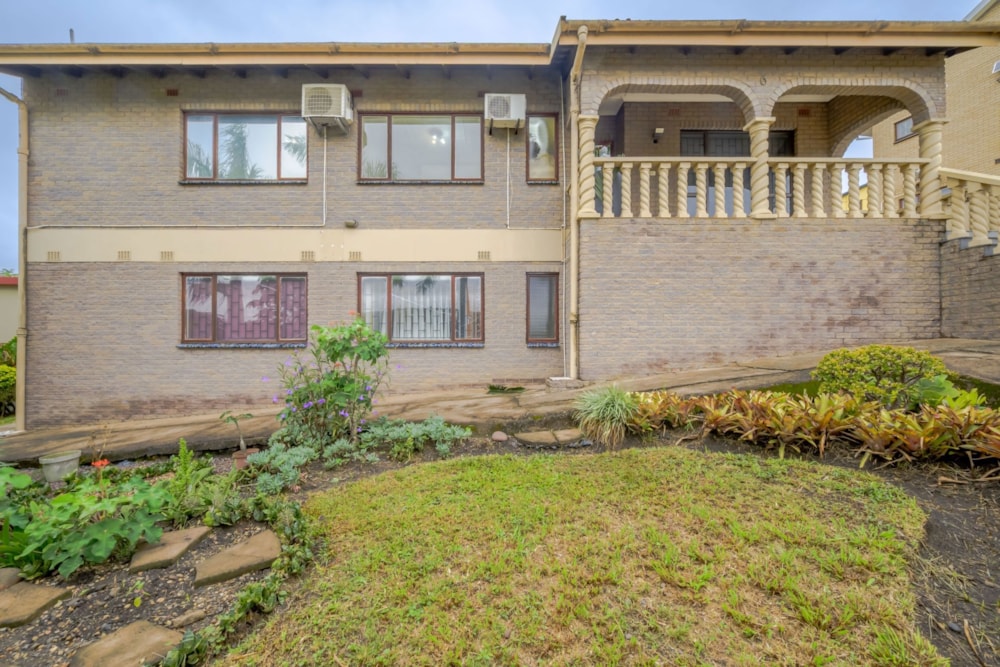 House for sale in Effingham Heights - 1ND1732350