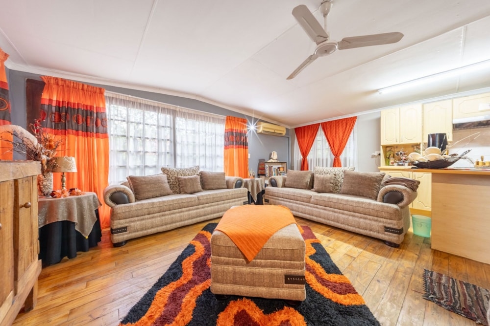 House for sale in Hoedspruit - 1HS1733271