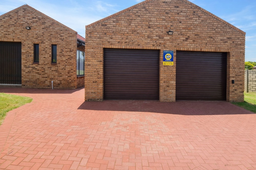 House for sale in Waldrift - 1VT1733343