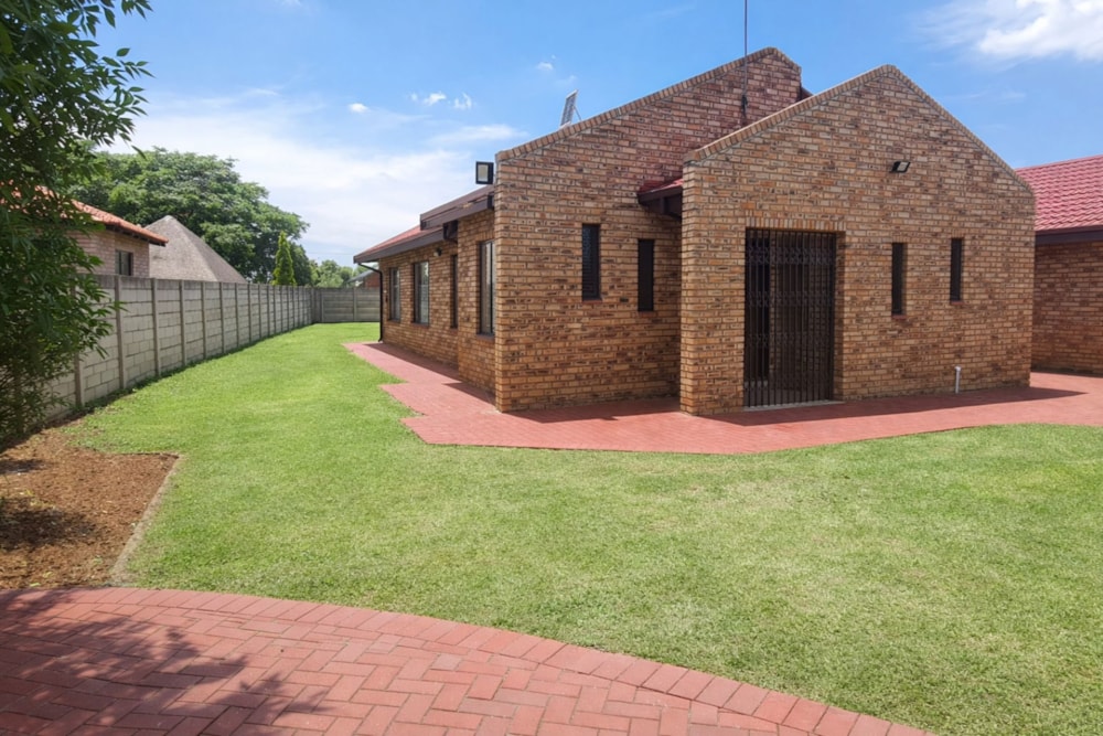 House for sale in Waldrift - 1VT1733343 House for sale in Waldrift - 1VT1733343