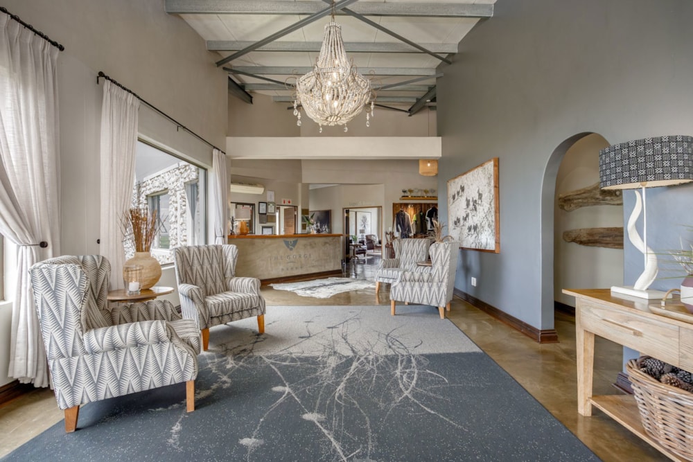 Lodge for sale in Paddock/Oribi Flats - 1PSH1731372