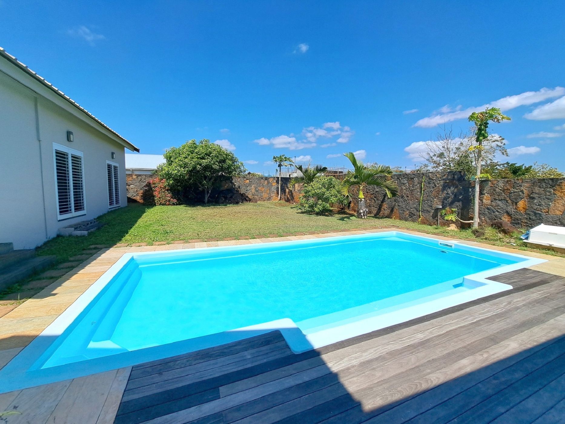 House to rent in Balaclava, Mauritius - MPR1713238