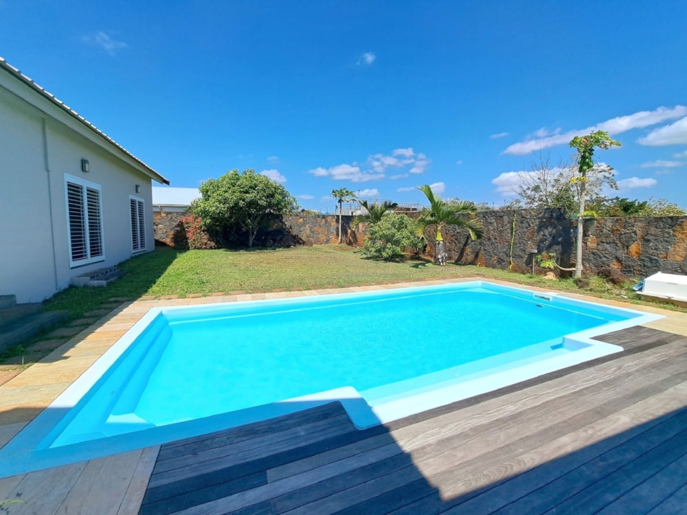 House to rent in Balaclava, Mauritius - MPR1713238