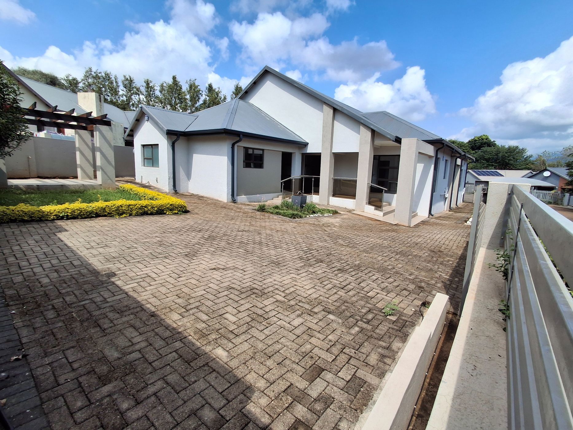 House for sale in Golden Acres - 1TA1728237