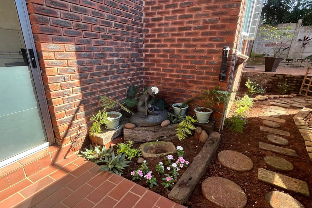 Bachelor apartment to rent in Amanzimtoti - 1WB1732877