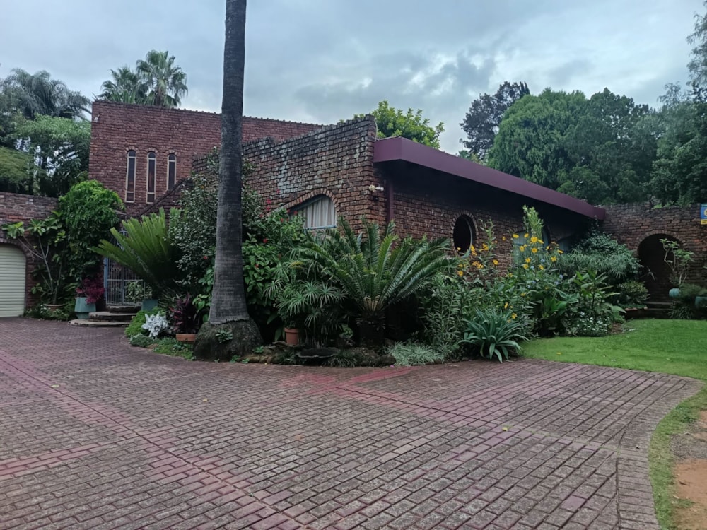 House for sale in Hutten Heights - 1NW1731438