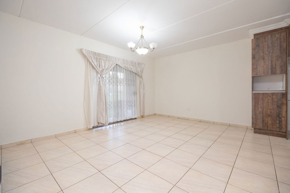 Townhouse for sale in Grobler Park - RAN1716644 Townhouse for sale in Grobler Park - RAN1716644