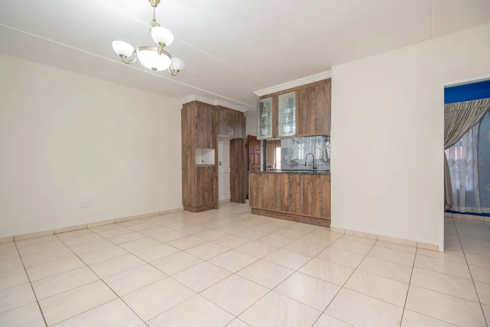 Townhouse sold in Grobler Park - RAN1716644 Townhouse sold in Grobler Park - RAN1716644