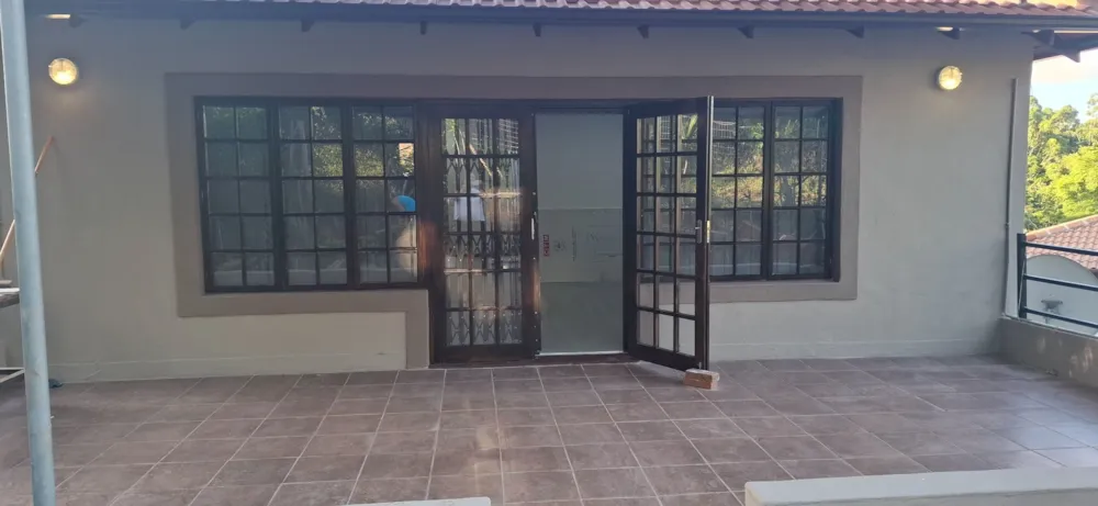 Cottage let in Crestholme - 1KF1731735