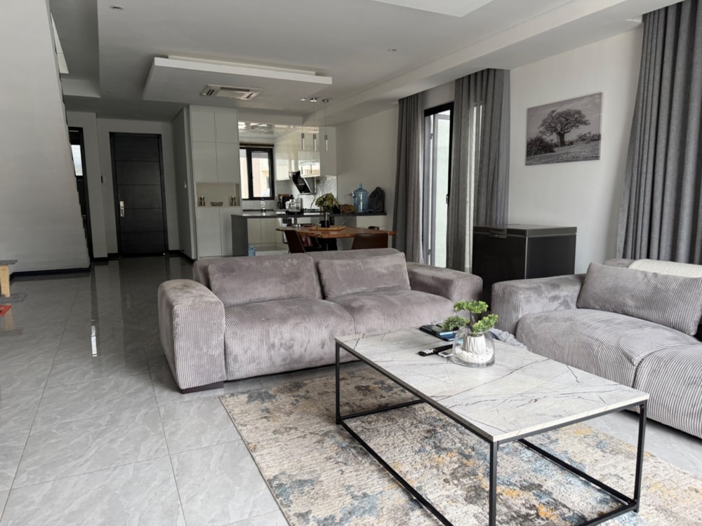 Townhouse to rent in Setlhoa, Botswana - 3BO1734745