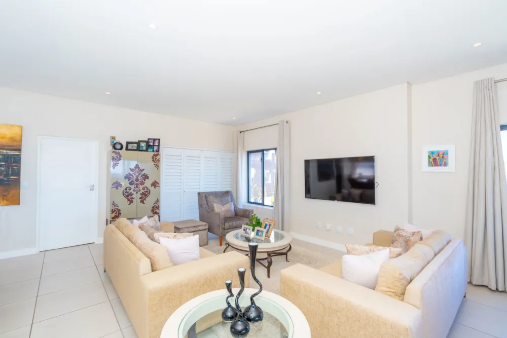 House for sale in Myburgh Park - LA1734347 House for sale in Myburgh Park - LA1734347