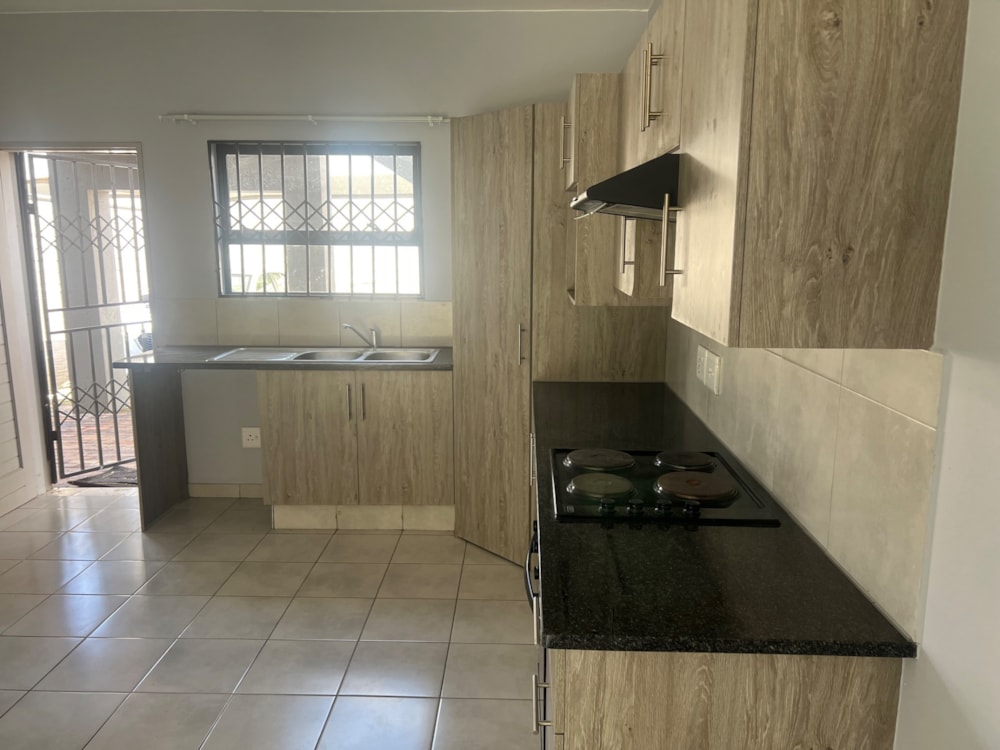 Apartment for sale in Brentwood Park, Benoni - EN1734233