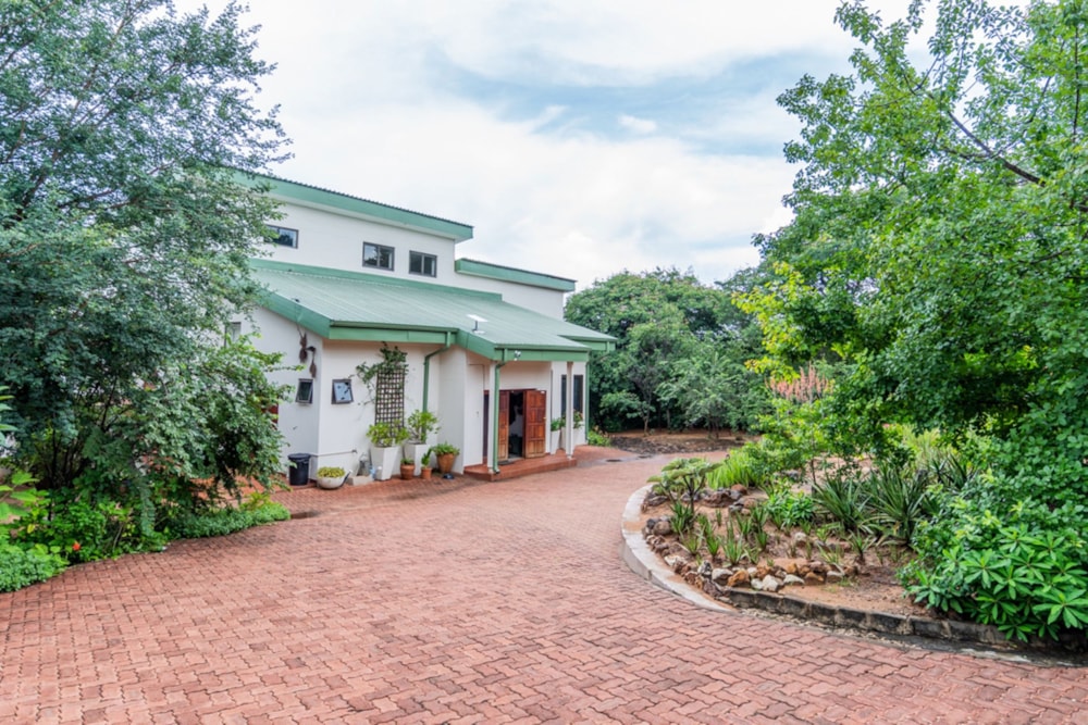 House for sale in Kasane, Chobe District, Botswana - 3BO1724089