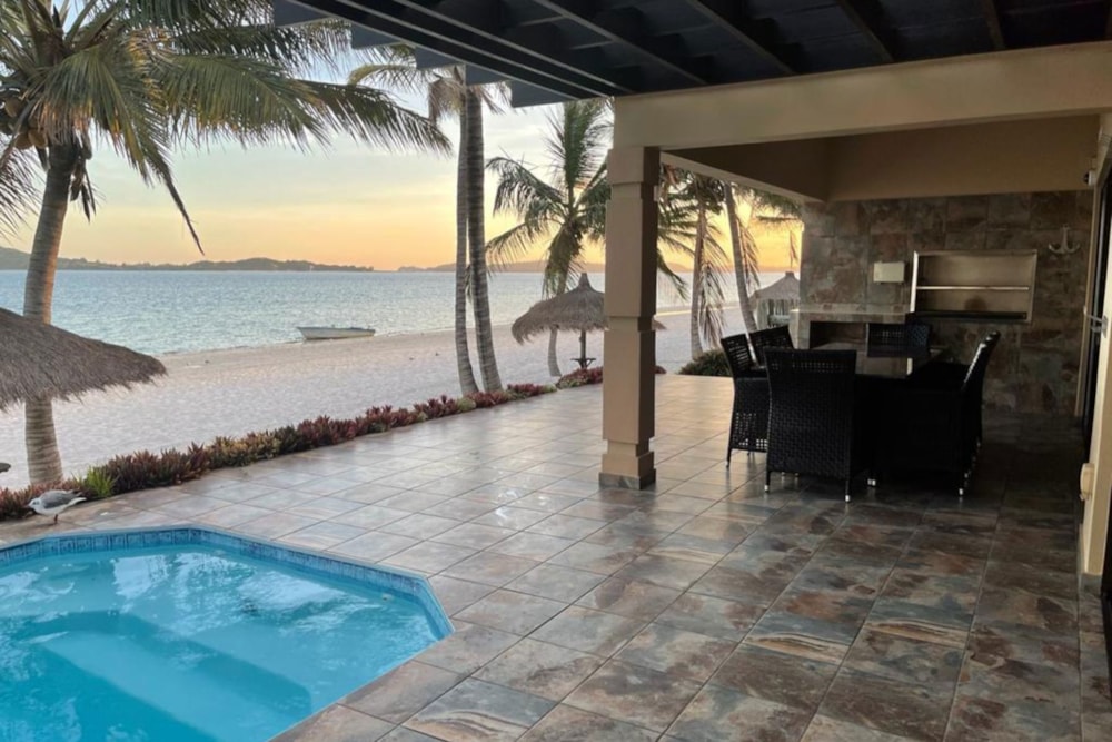 Beachfront villa for sale in Bilene, Mozambique - 3MQ1725355