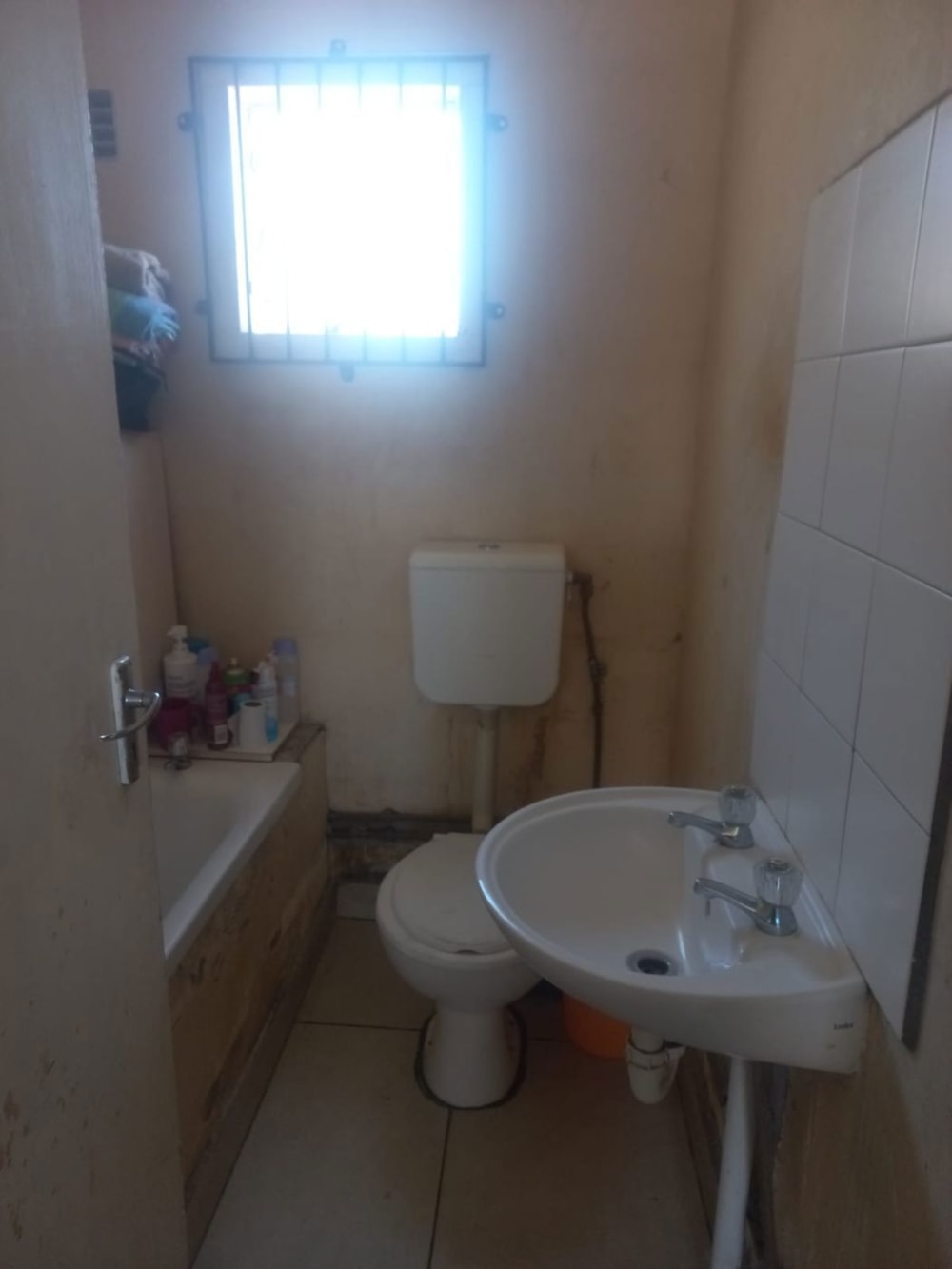 Townhouse for sale in Pelikan Park - 1OT1733113