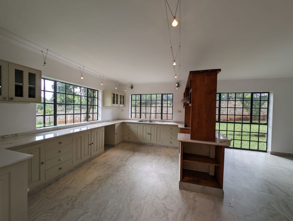 House let in Runda , Kenya - 3KE1725904