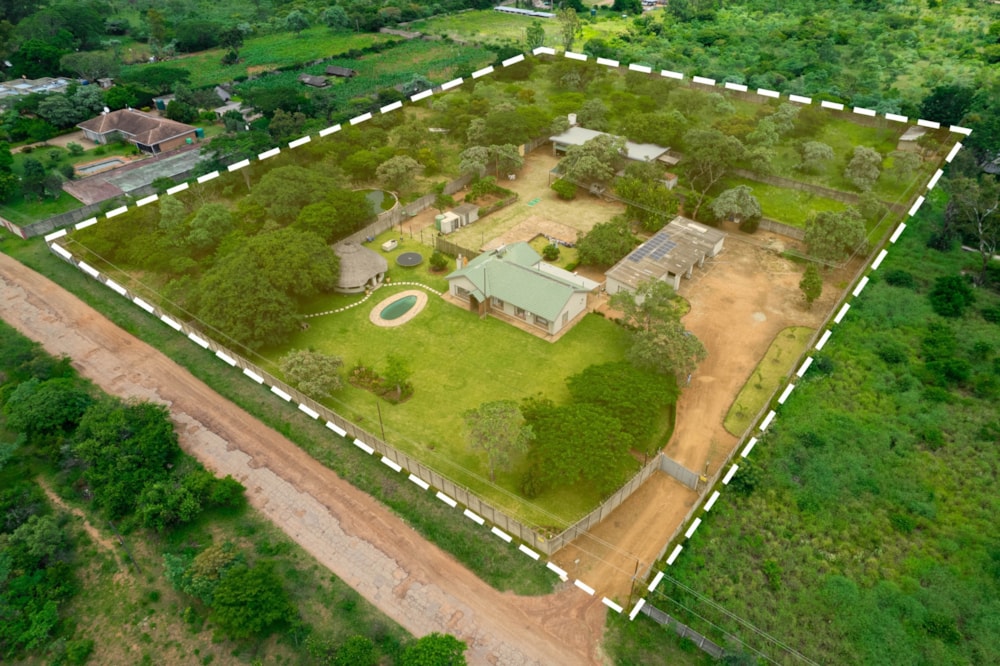 House for sale in Burnside, Bulawayo, Zimbabwe - 3ZB1726362