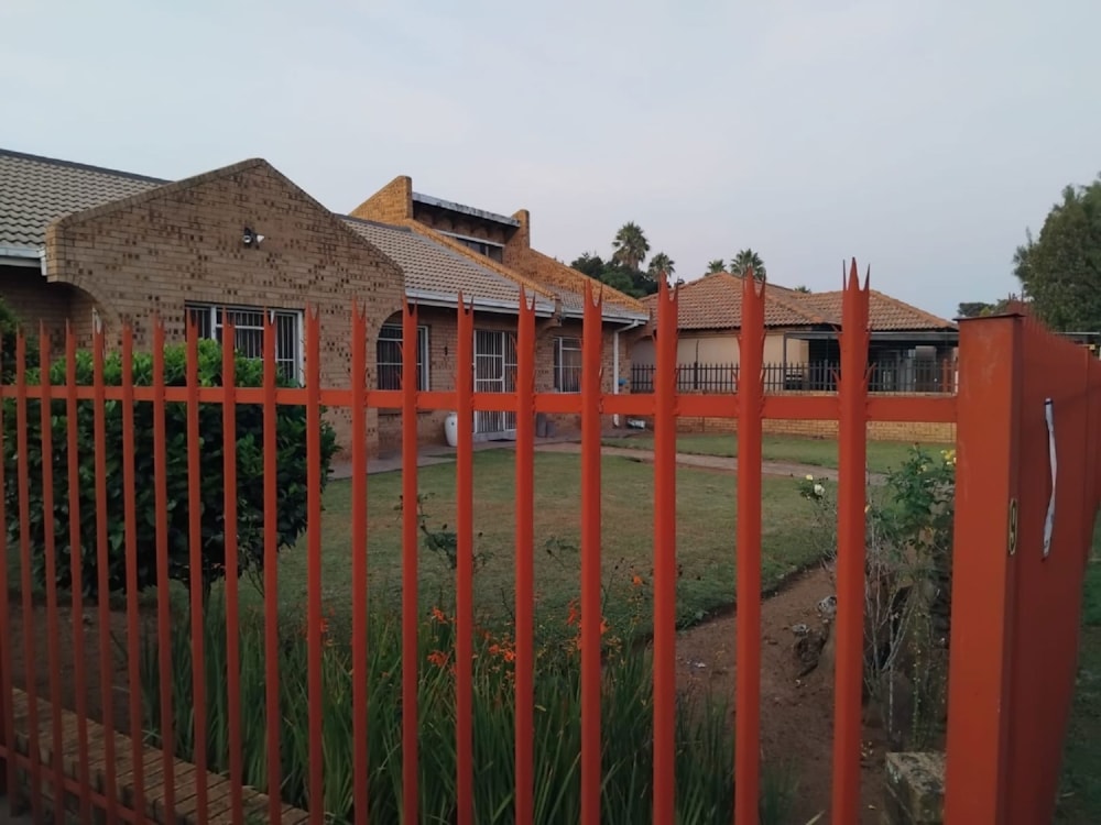 House for sale in Bester - PRN1731953 House for sale in Bester - PRN1731953