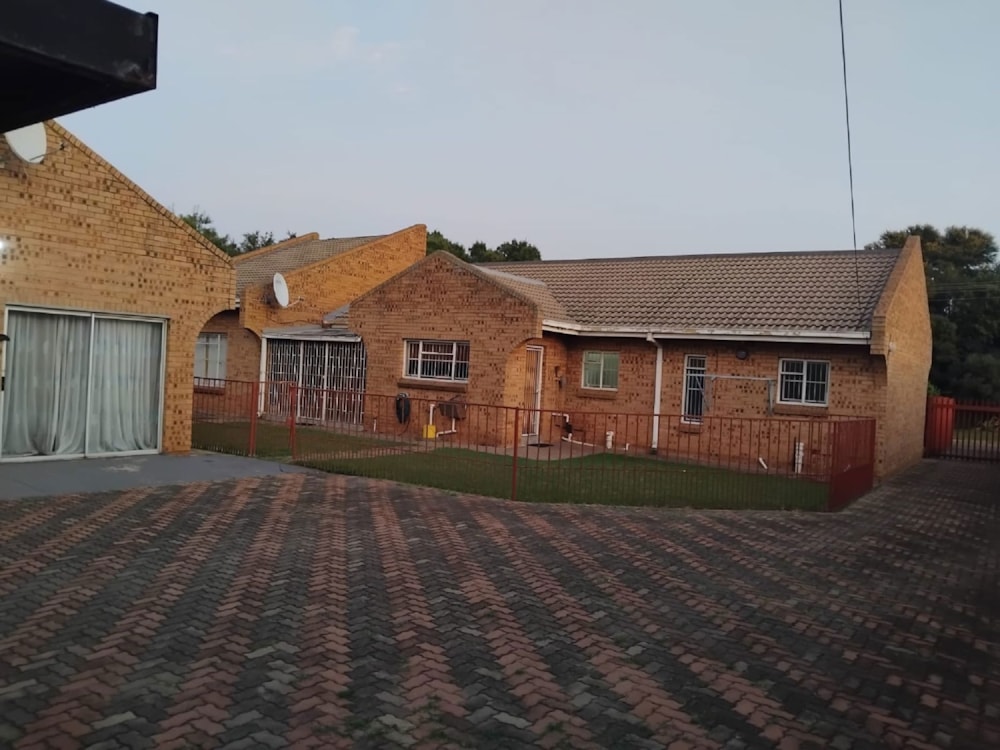 House for sale in Bester - PRN1731953 House for sale in Bester - PRN1731953