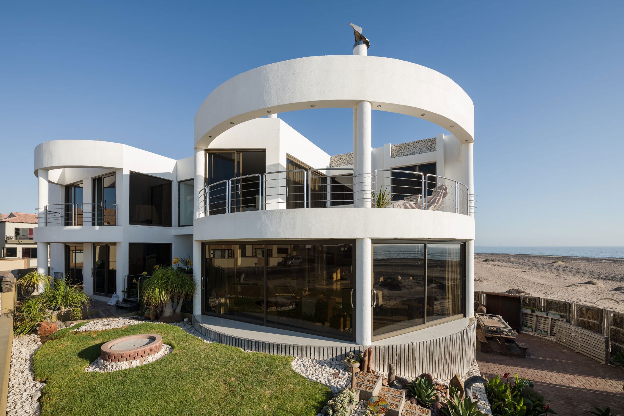 House for sale in Dolphin Beach, Namibia - 3NM1726724