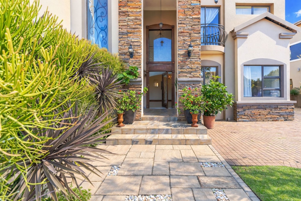 House for sale in Midstream Estate - CN1734183