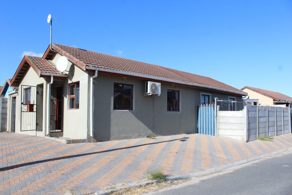 House for sale in Camelot, Kuils River - 1KV1731306