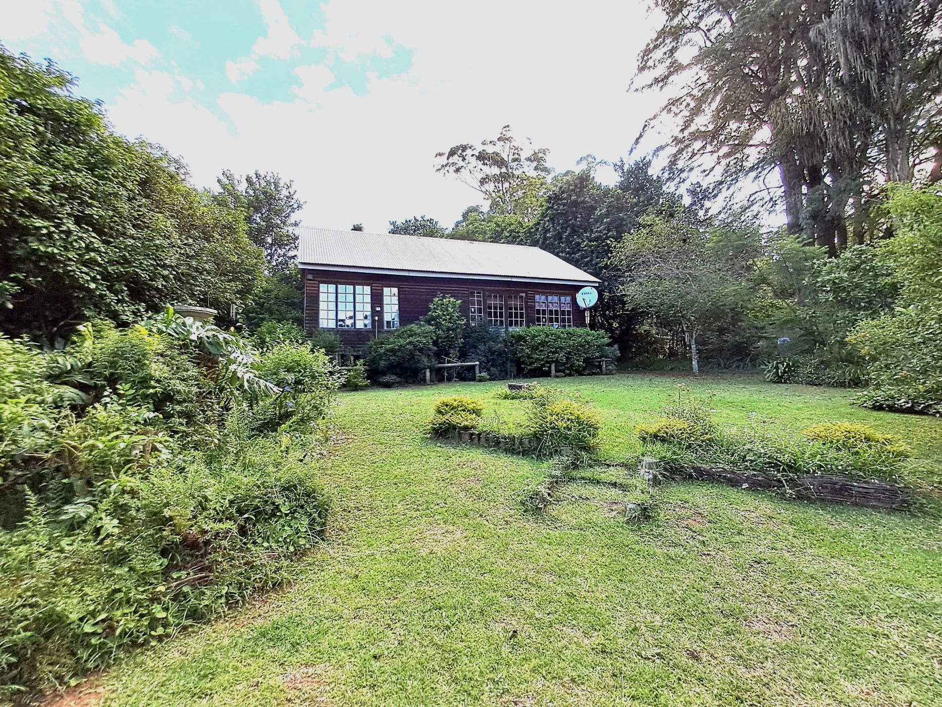 House for sale in Sweetwaters - 1PM1732515