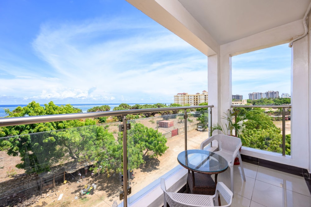 Apartment to rent in New Nyali, Kenya - 3KE1728532