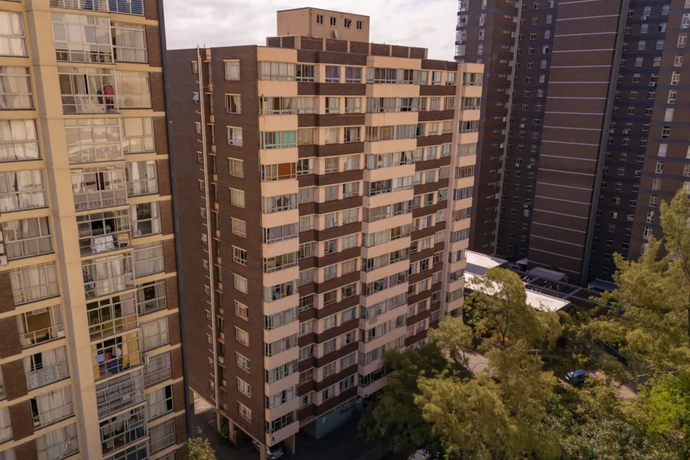 Apartment for sale in North Beach Durban - 1DA1732756 Apartment for sale in North Beach Durban - 1DA1732756