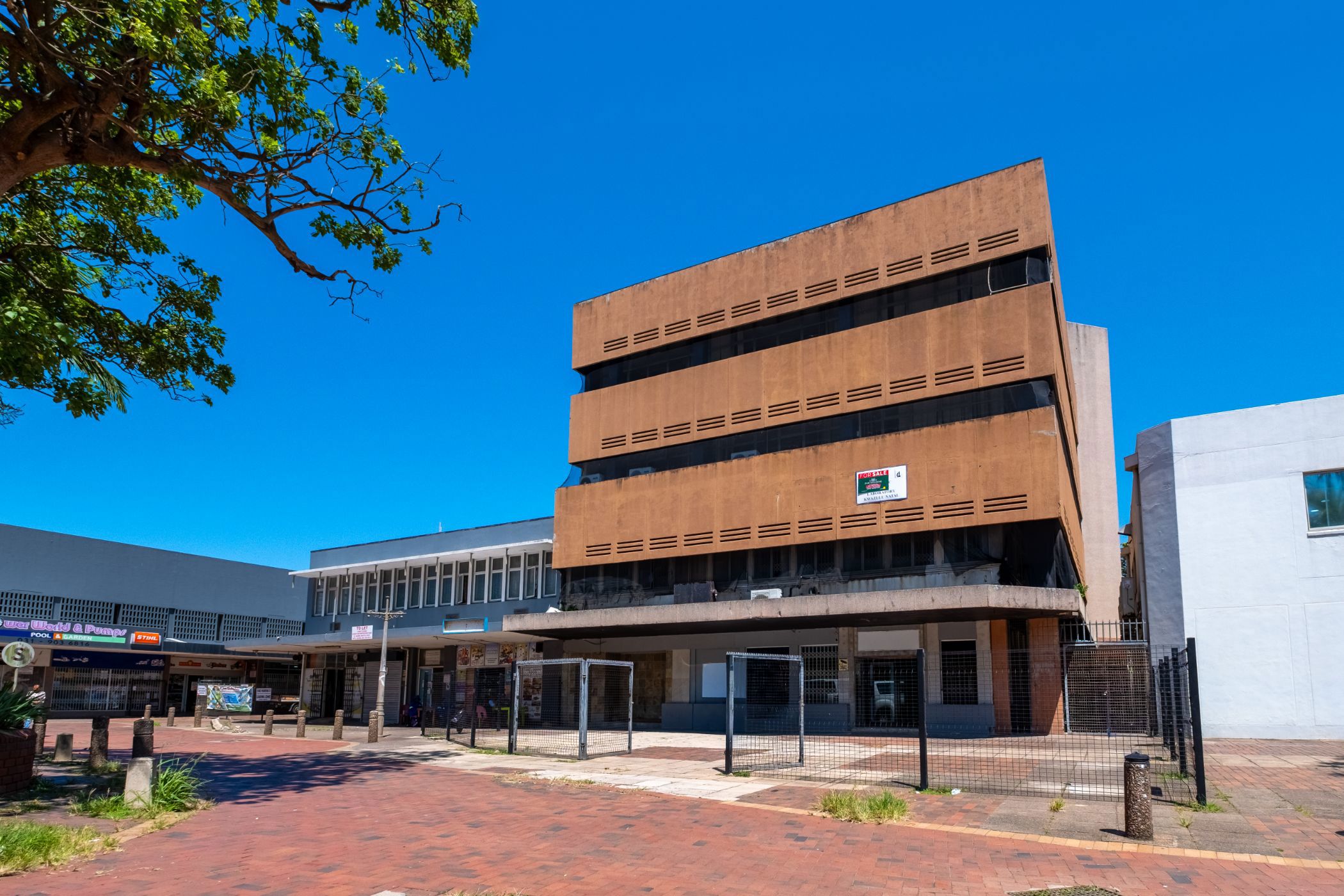 Commercial Building for sale in Amanzimtoti - 1WB1732684