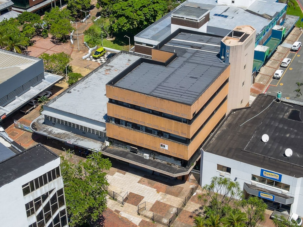 Commercial Building for sale in Amanzimtoti - 1WB1732684 Commercial Building for sale in Amanzimtoti - 1WB1732684