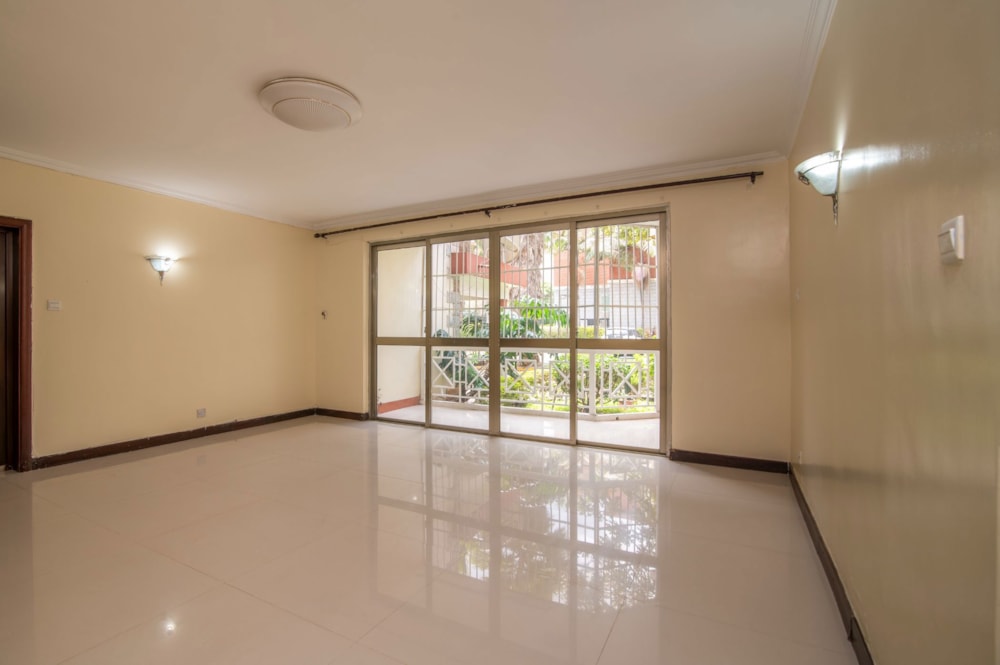Apartment to rent in Kilimani, Kenya - 3KE1730858