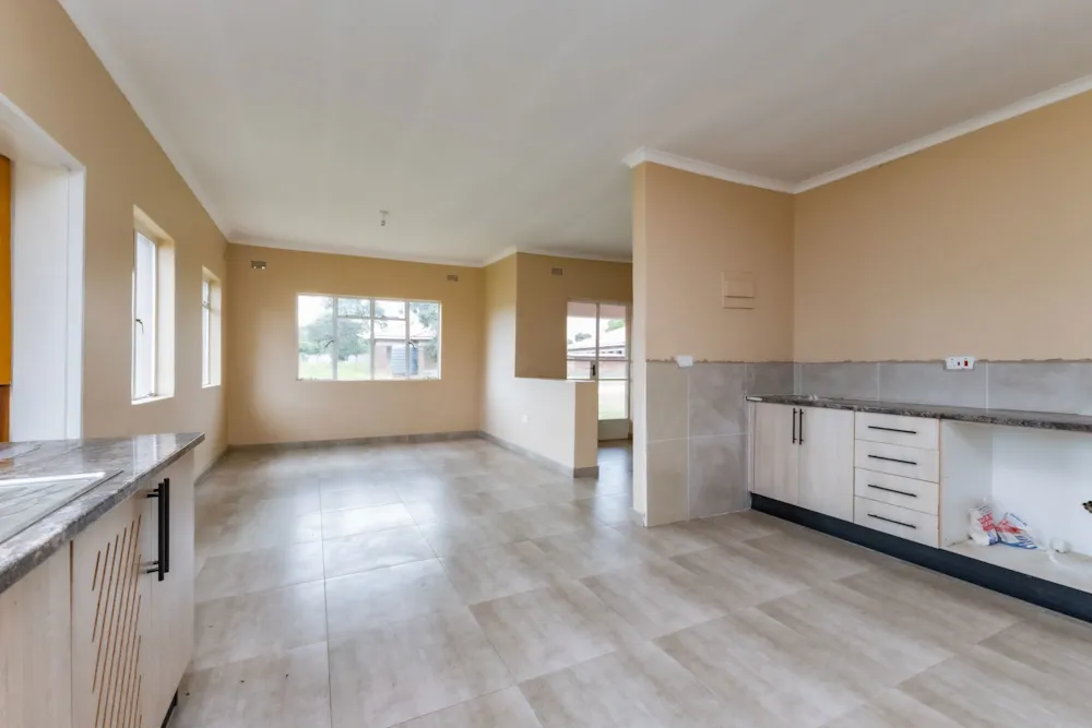 Single-storey cluster for sale in Waterfalls, Zimbabwe - 3ZB1732984 Single-storey cluster for sale in Waterfalls, Zimbabwe - 3ZB1732984