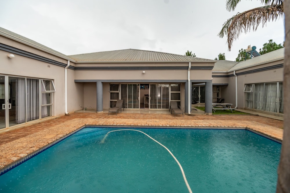 Single-storey house for sale in Shawasha Hills, Zimbabwe - 3ZB1732789