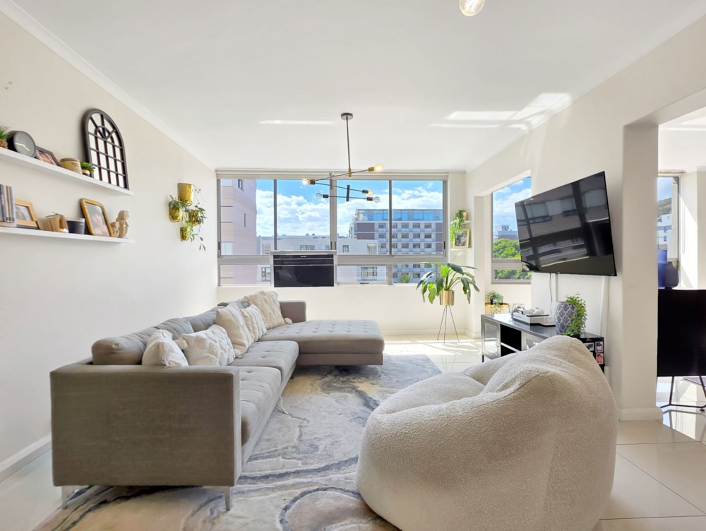 Apartment for sale in Sea Point - AS1733754