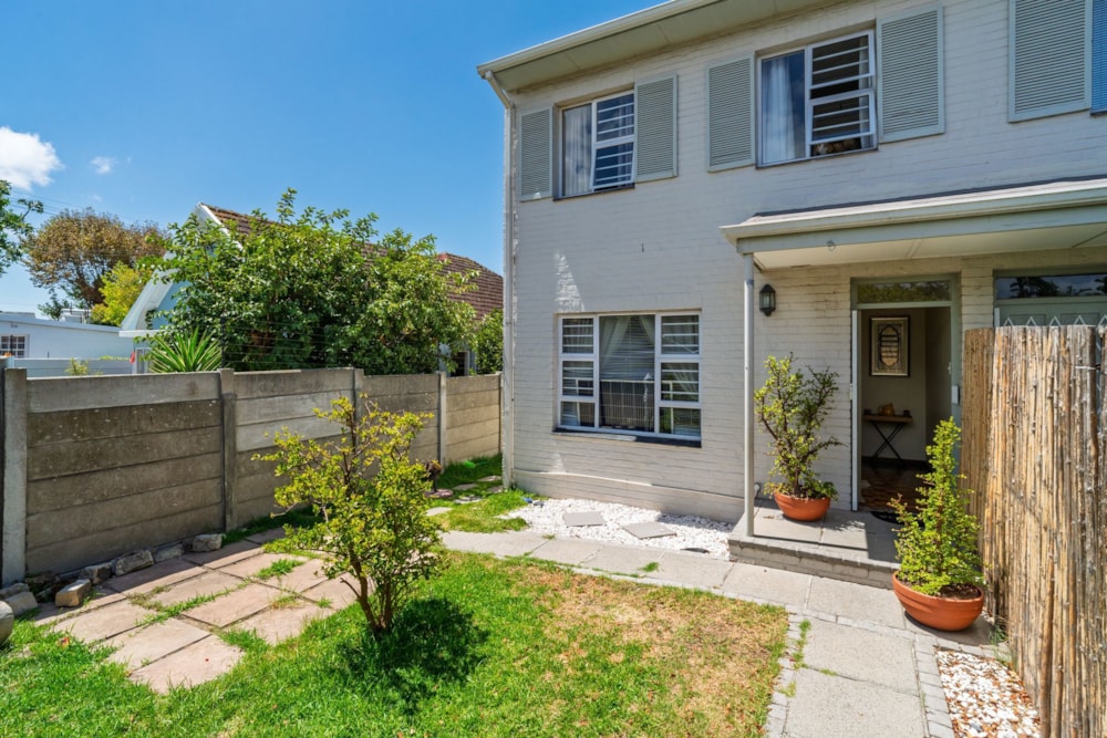 Townhouse for sale in Kenilworth, Cape Town - KW1732785