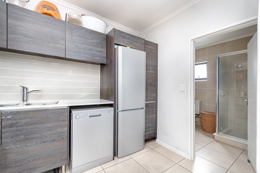 Apartment for sale in Olivedale - RAN1731625 Apartment for sale in Olivedale - RAN1731625