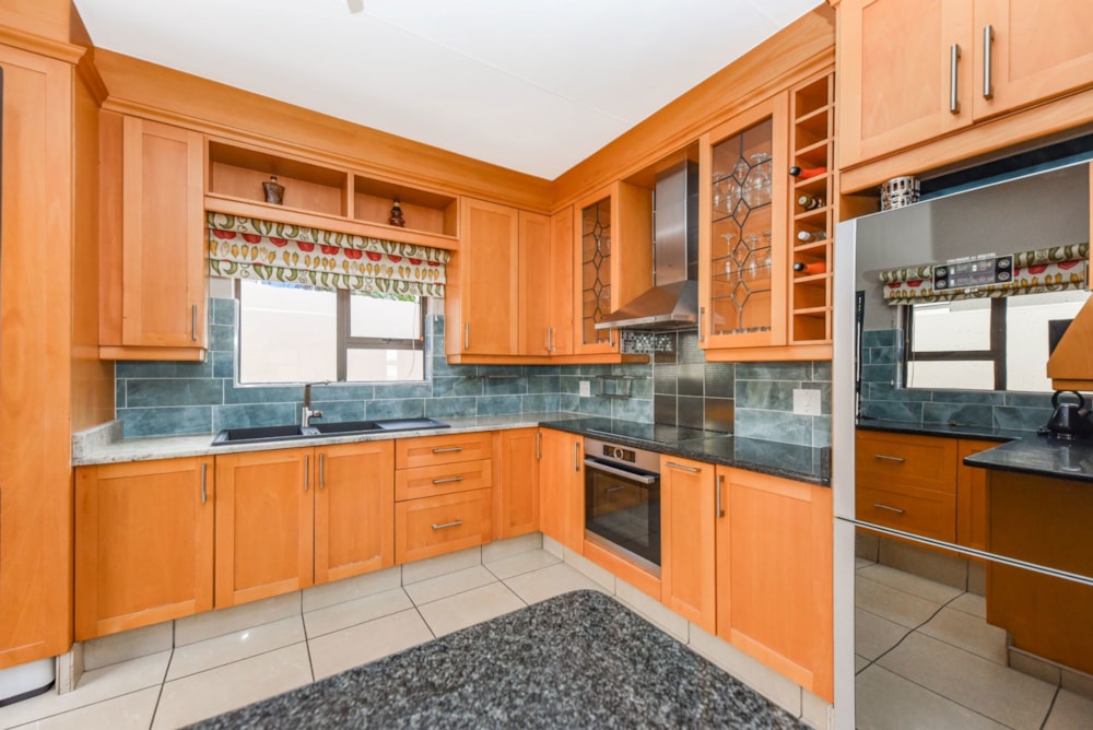 House to rent in North Riding - FYL1732072