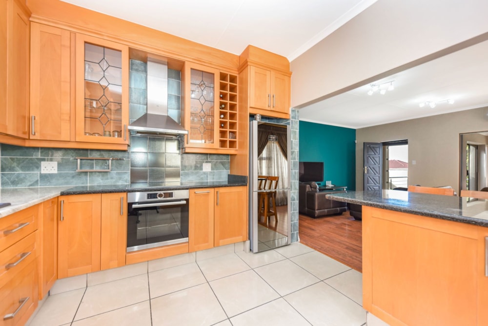 House to rent in North Riding - FYL1732072