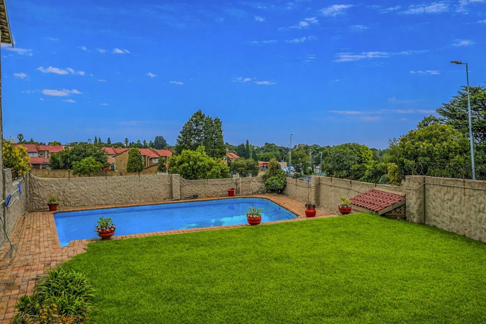 Apartment for sale in Constantia Kloof - RAN1731898