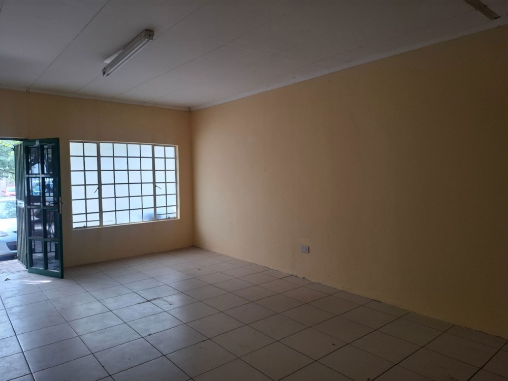 Commercial office to rent in Commerce Park, Botswana - 3BO1732146 Commercial office to rent in Commerce Park, Botswana - 3BO1732146