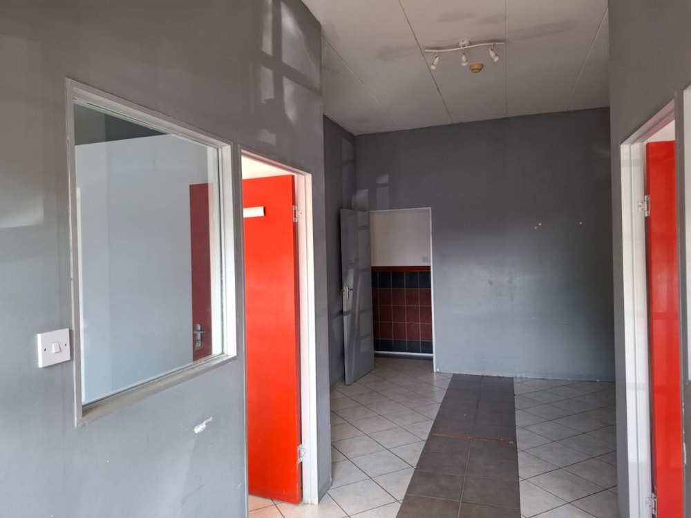 Commercial office to rent in Commerce Park, Botswana - 3BO1732147 Commercial office to rent in Commerce Park, Botswana - 3BO1732147