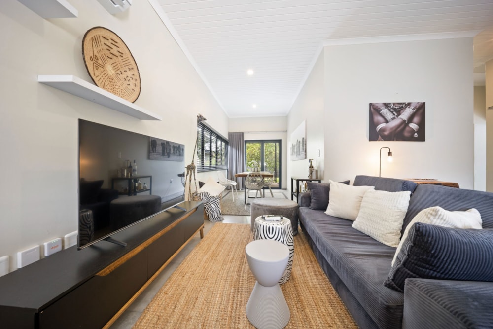 Cluster for sale in Hoedspruit - 1HS1732037