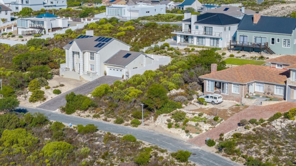 Vacant land for sale in Struisbaai - 1SW1732171