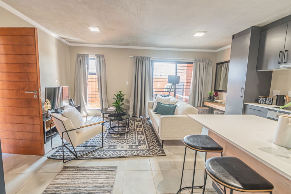 Townhouse to rent in Sinoville - PTL1732060