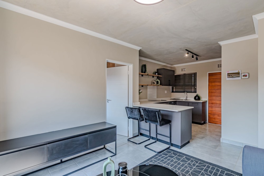 Townhouse to rent in Sinoville - PTL1732060 Townhouse to rent in Sinoville - PTL1732060