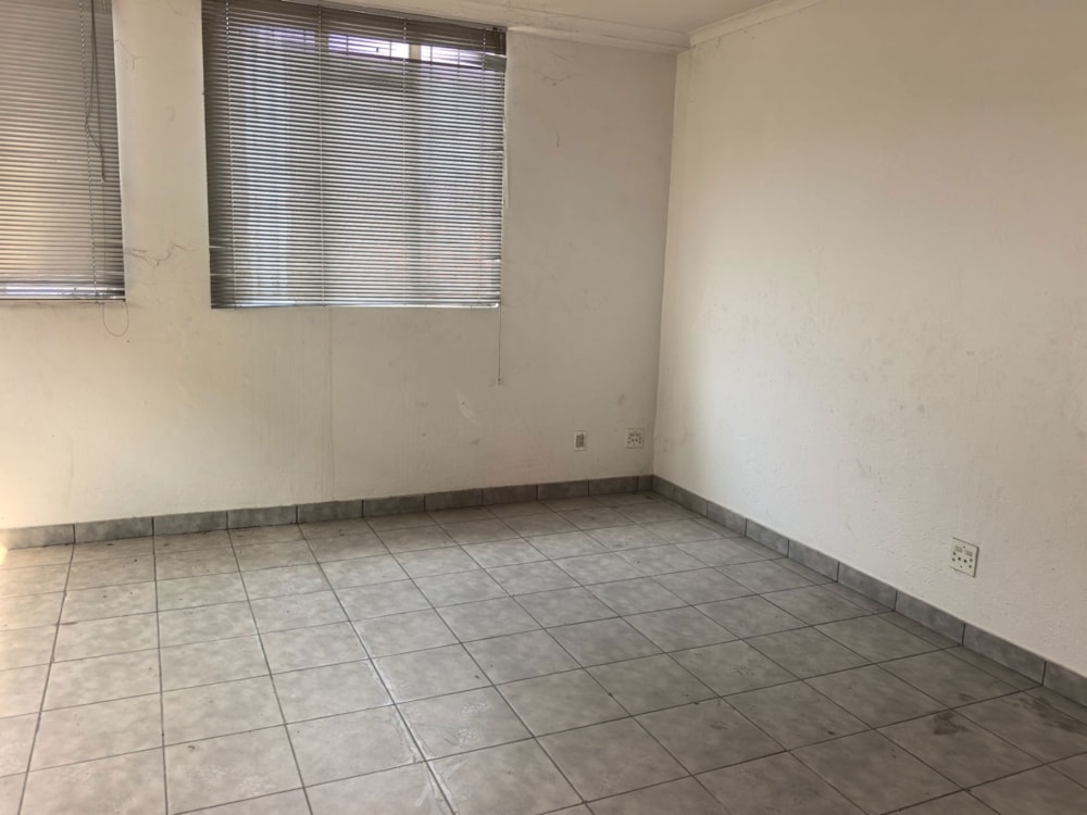 Commercial Building for sale in Mbombela Central (Nelspruit Central) - 1NS1732085