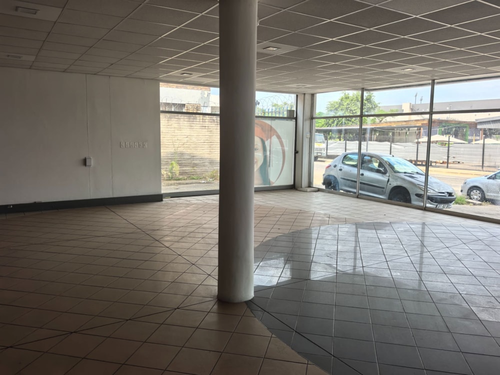 Commercial Building for sale in Mbombela Central (Nelspruit Central) - 1NS1732085